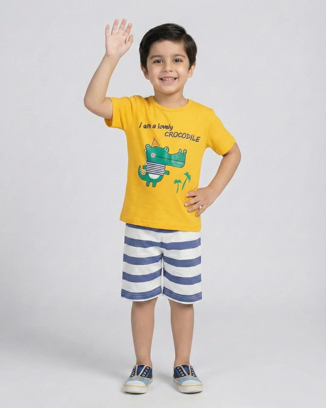Crocodile Print T-Shirt & Striped Shorts Set for Toddlers - Image 2
