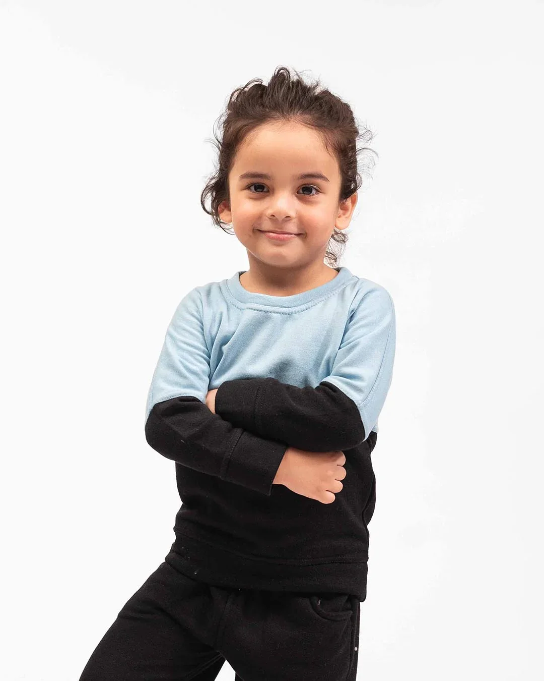 Kids Two-Tone Sweatshirt & Jogger Set – Sky Blue & Black - Image 3