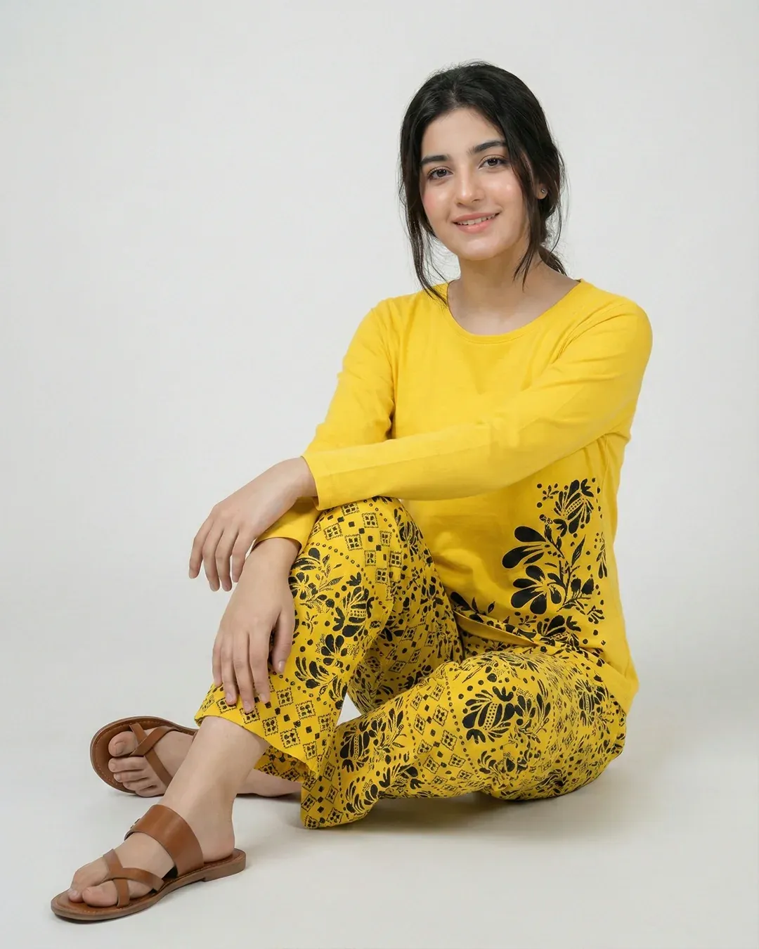 Yellow Floral Printed Co-Ord Set for Women - Image 3