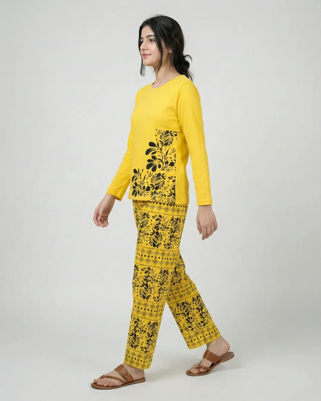 Yellow Floral Printed Co-Ord Set for Women - Image 4