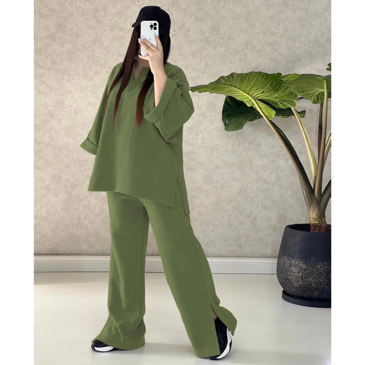 Winter Bottom Cut Style - Image 3